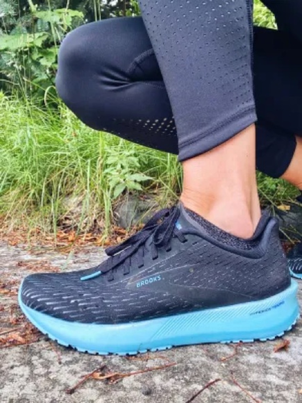 Brooks Hyperion Tempo 'Black Blue' Running Shoes